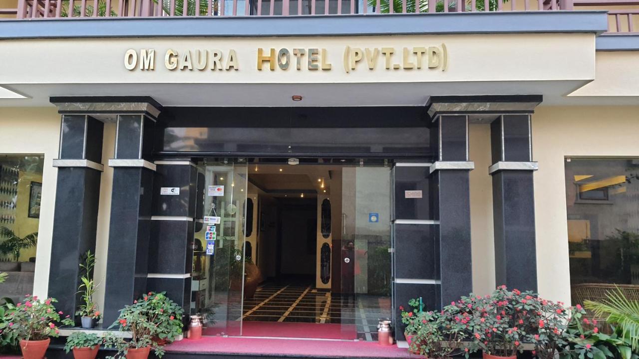 Om Gaura Hotel 포카라 외부 사진