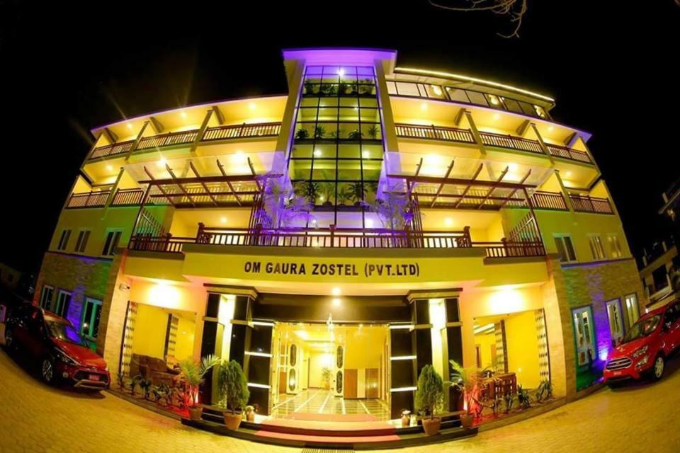 Om Gaura Hotel 포카라 외부 사진